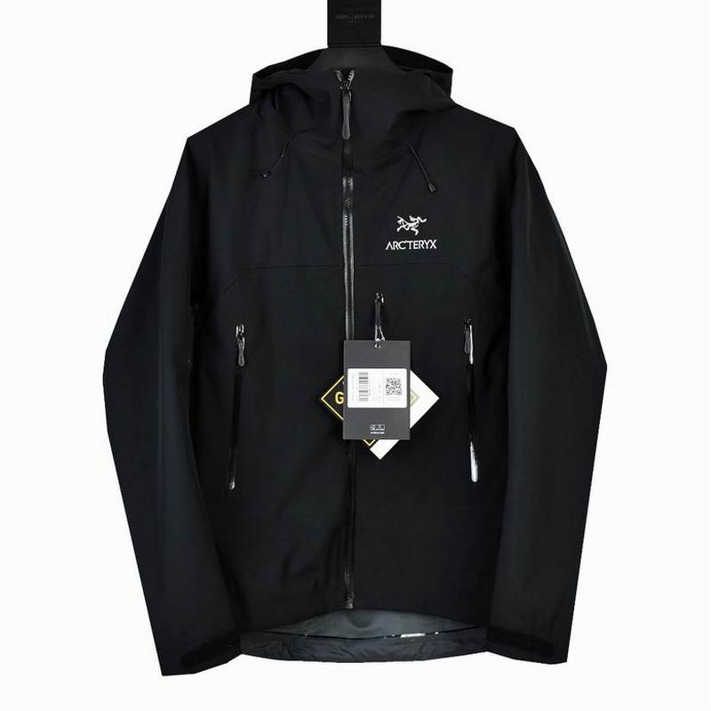 ARC'TERYX Men's Outwear 108